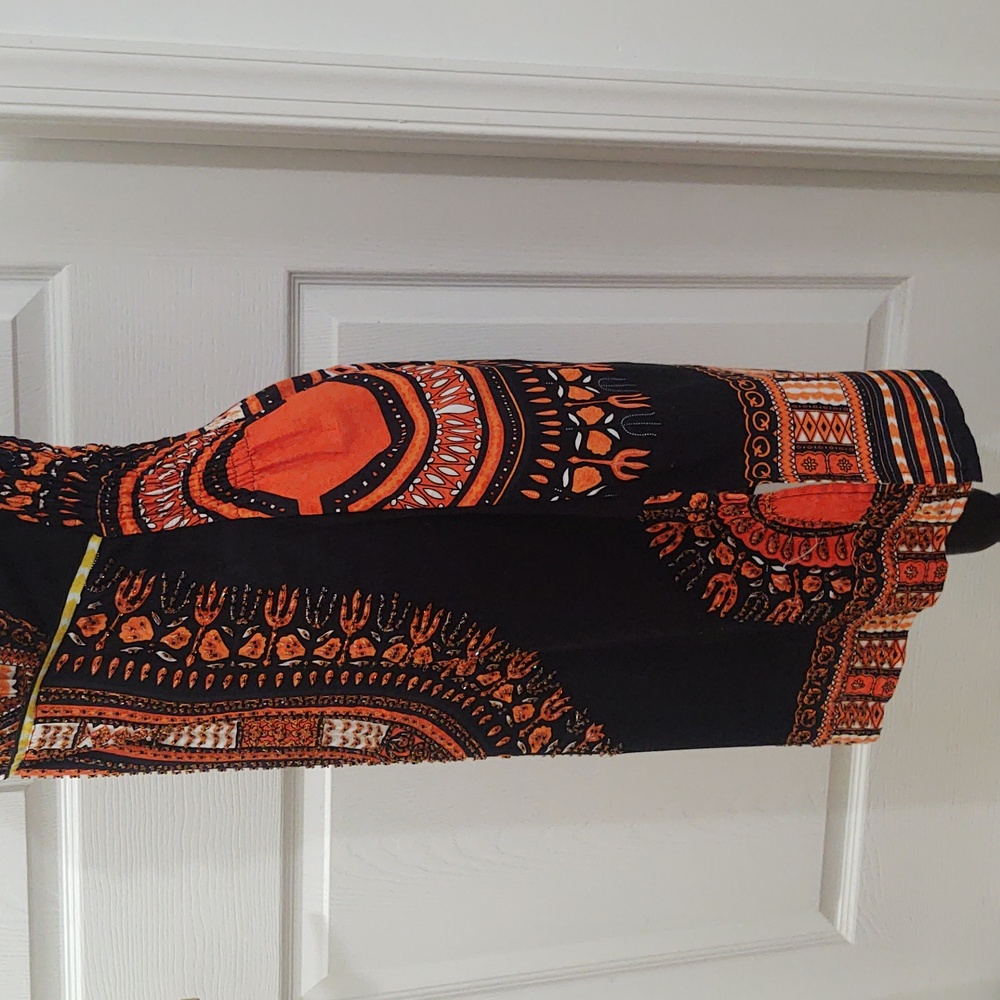 Women's Beaded V-neck Halter Print Dress | M - Picture 4 of 11